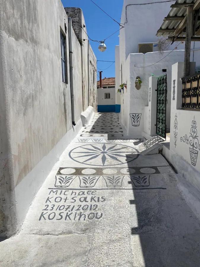 Kyrangelo Traditional House With Outdoor Jacuzzi Koskinou (Rhodes)